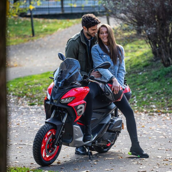 Aprilia SR GT Lifestyle 1