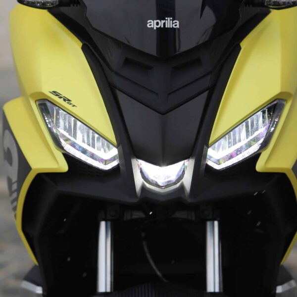 Aprilia SR GT Sport yellow front