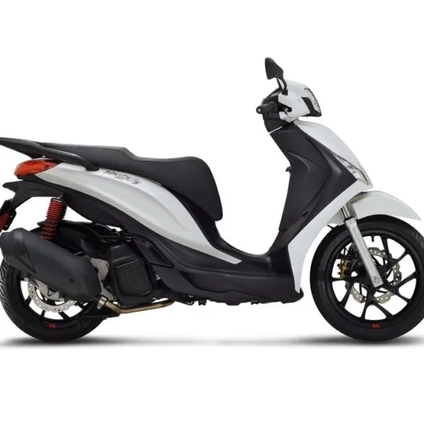 Piaggio Medley S 150 White RH Side 2025