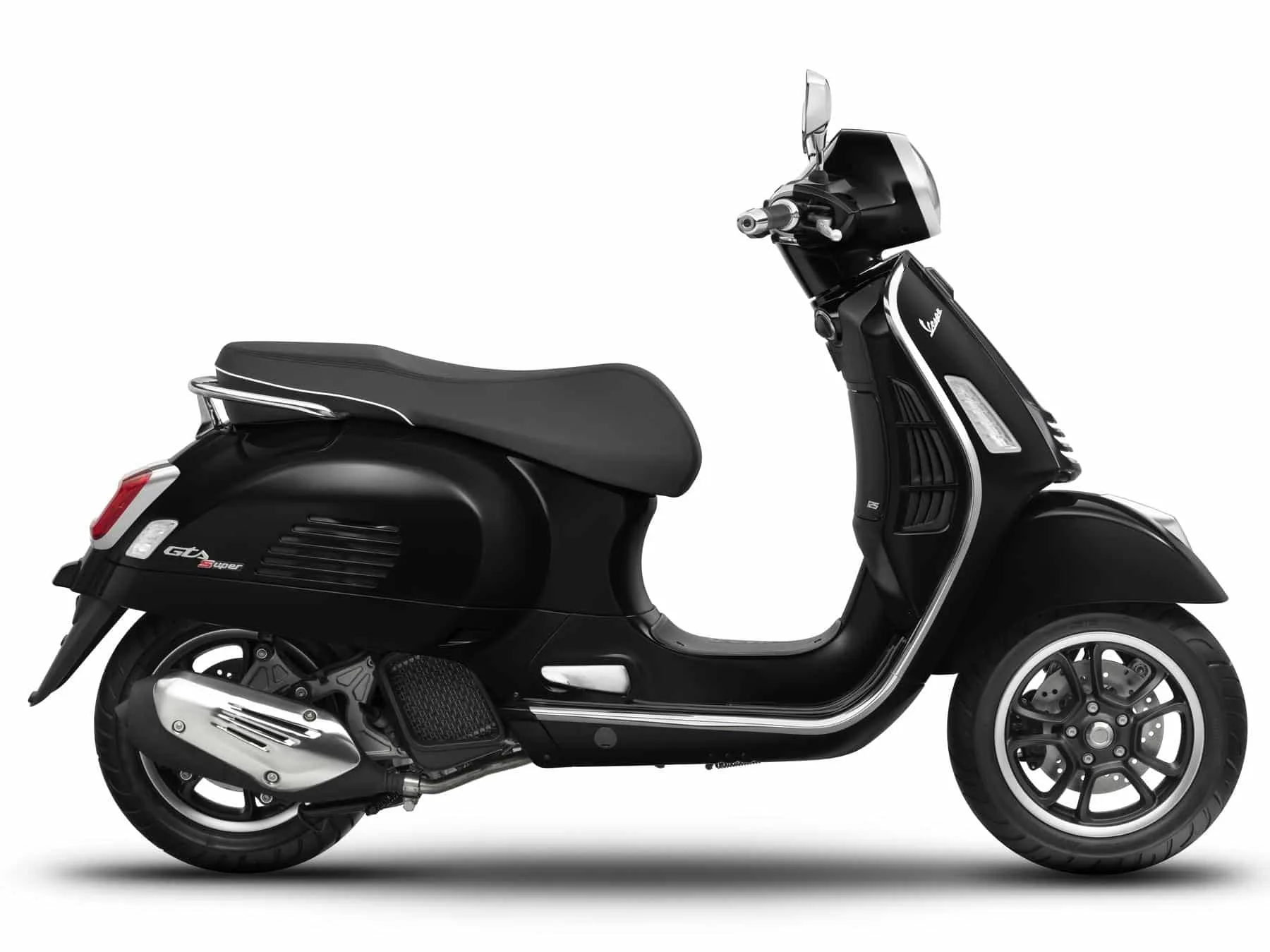 Vespa GTS Super 150 2024 Black RHS