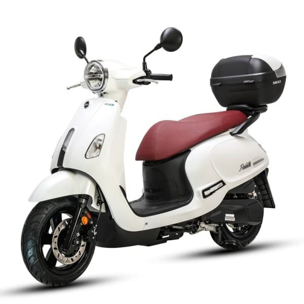 SYM Classic 125 Sport White with Top Box