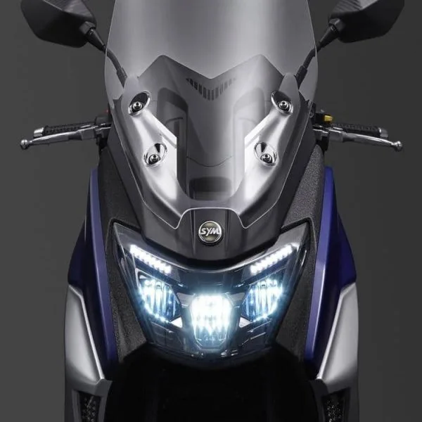 SYM MAXSYM 400i E5 headlight