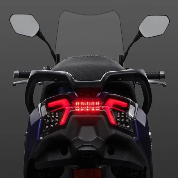 SYM MAXSYM 400i E5 Rear tail light