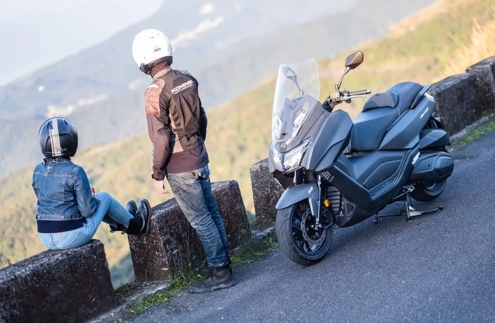 SYM MaxSYM 400i ABS - Price $11,890 - $12,390 - Image 20