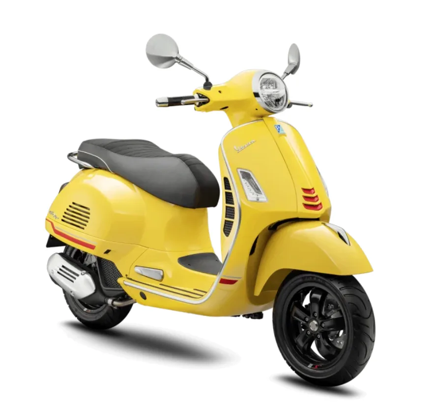 Vespa GTS 300 Super Sport HPE ABS TC Giallo Sole (Yellow