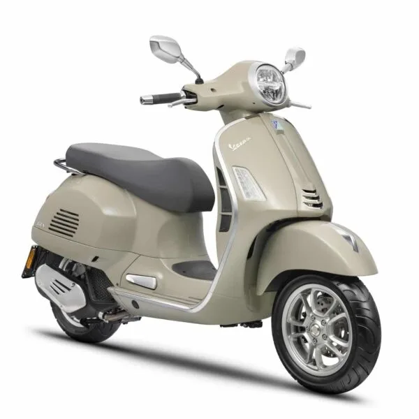 Vespa GTS Classic 300 Beige Sabbia RHA