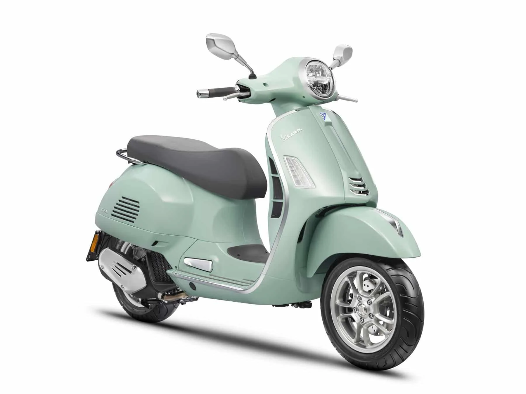 Vespa GTS Classic 300 2025 In Store at Scooteria Sydney - Main Image