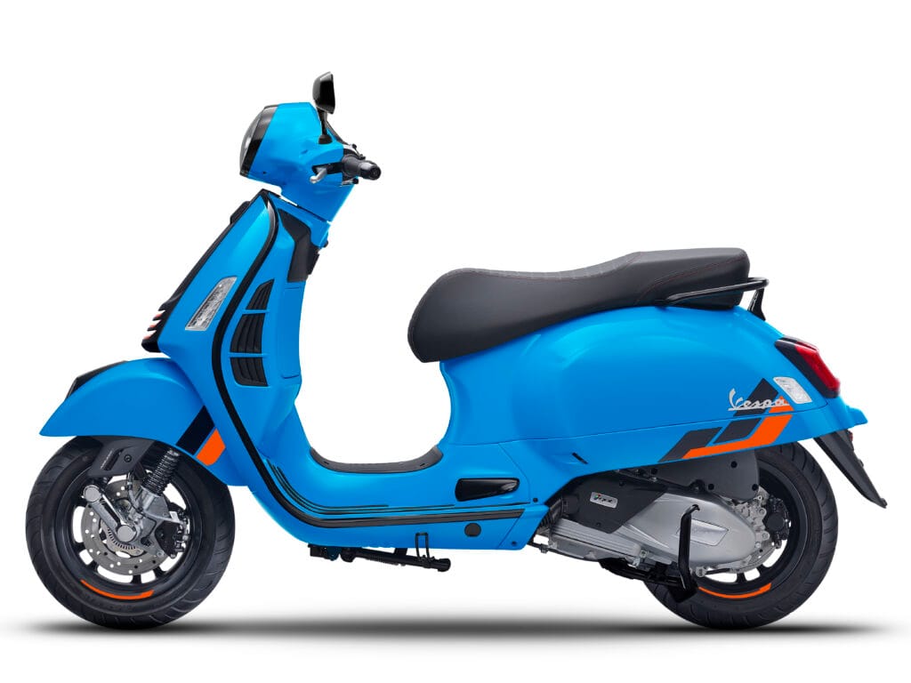 Vespa GTS Super Sport 300 2025 Blue Eclettico left side
