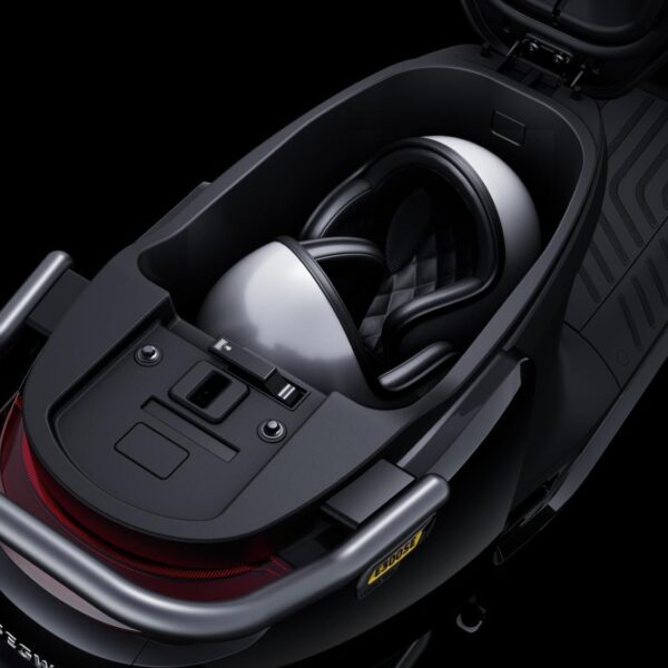 SEGWAY E300SE UNDER SEAT 34L STORAGE