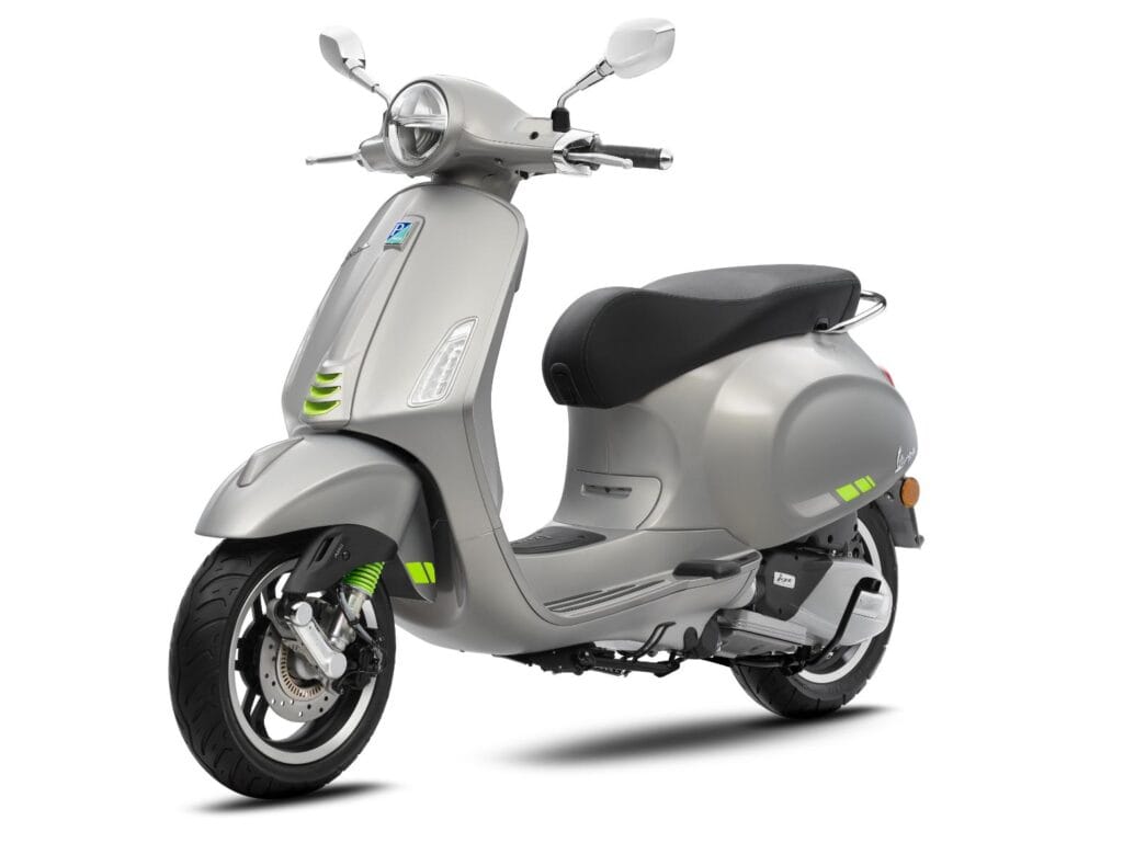 Vespa Primavera 150 Tech Grey Entusiasta available at Scooteria Sydney