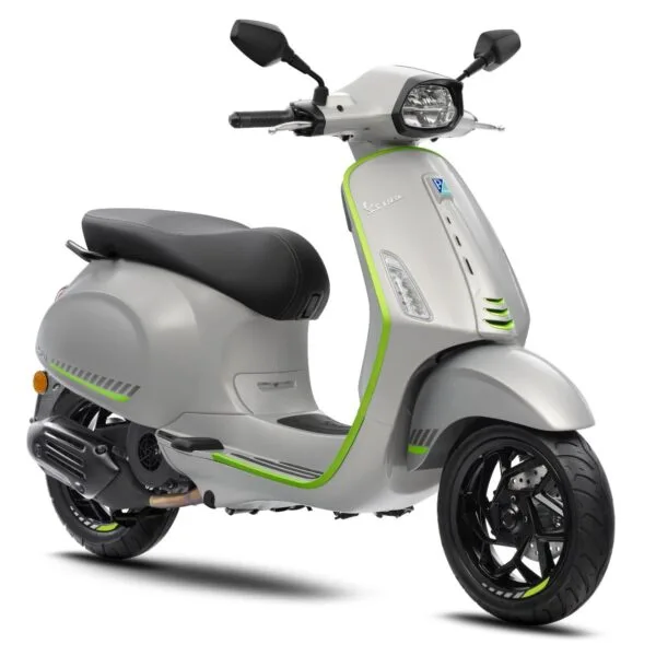 Vespa Sprint 150 Tech, test ride today at Scooteria Sydney