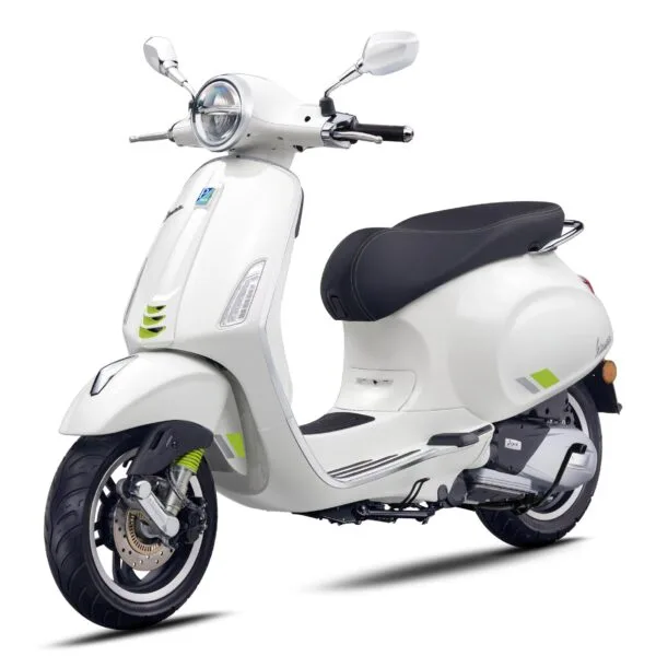 Vespa Primavera 150 Tech White Vespa Primavera 150 Tech White Bianco Innocenza at Scooteria Sydney