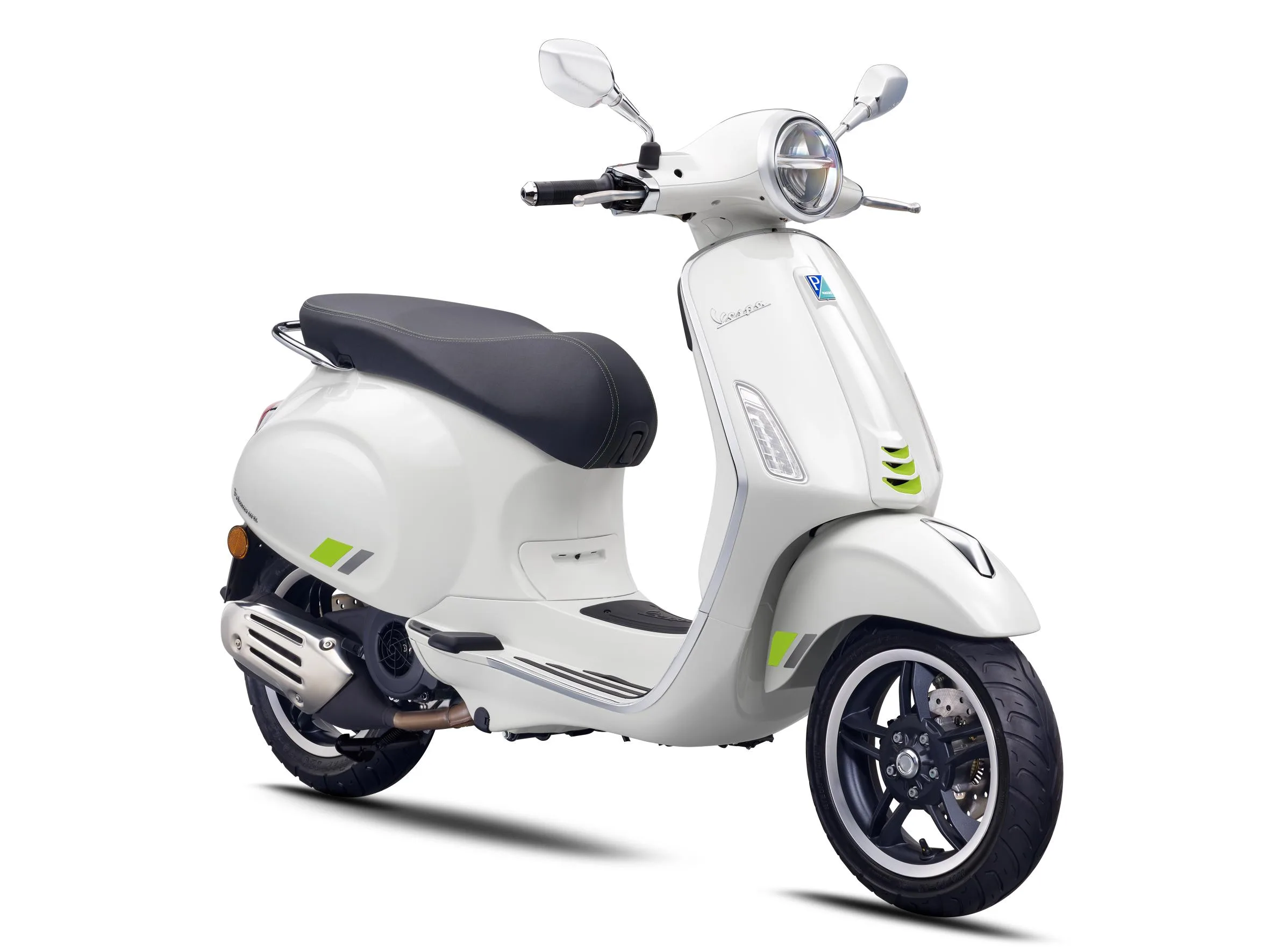 Vespa Primavera 150 Tech White Vespa Primavera 150 Tech White Bianco Innocenza at Scooteria Sydney