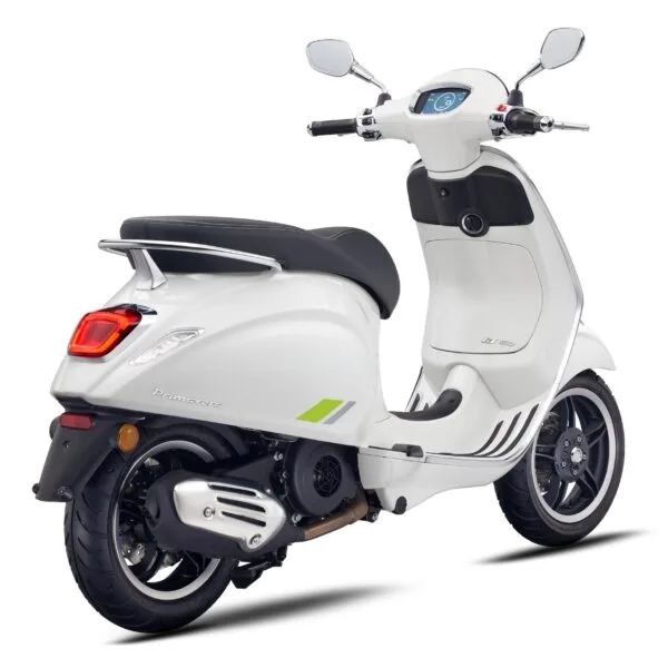 Vespa Primavera 150 Tech White Vespa Primavera 150 Tech White Bianco Innocenza at Scooteria Sydney