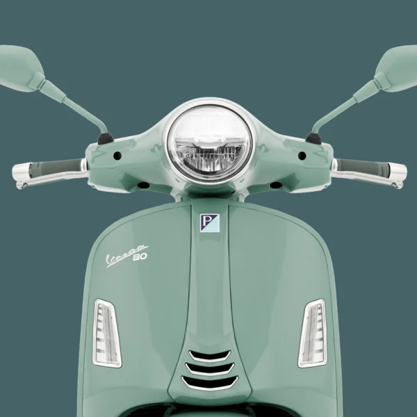 Vespa GTS 300 80th Anniversary headlight